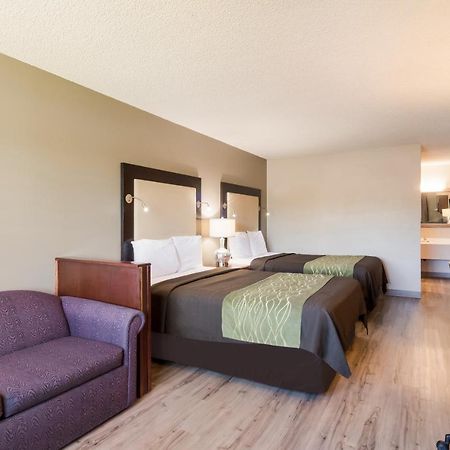 Rodeway Inn & Suites Hwy 217 & 26 W Portland Bagian luar foto