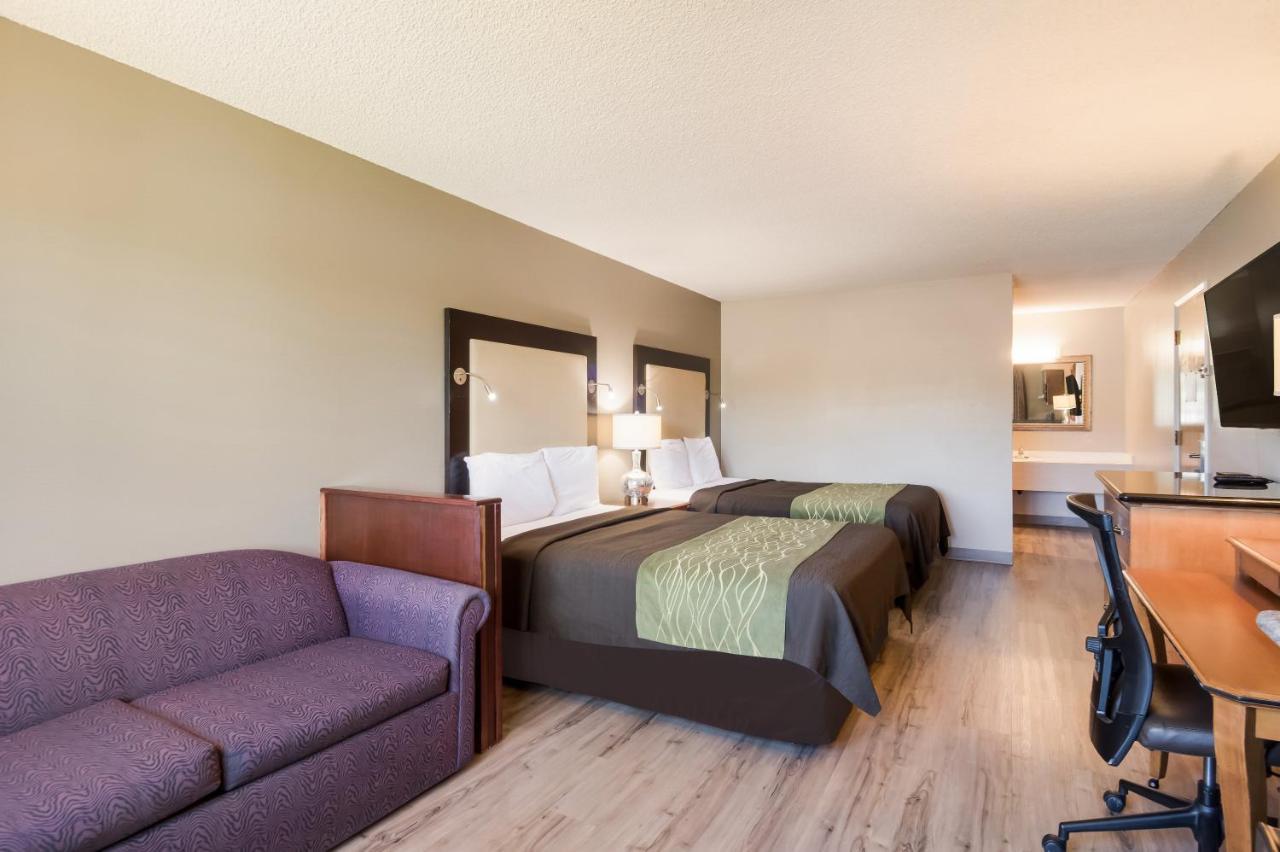 Rodeway Inn & Suites Hwy 217 & 26 W Portland Bagian luar foto